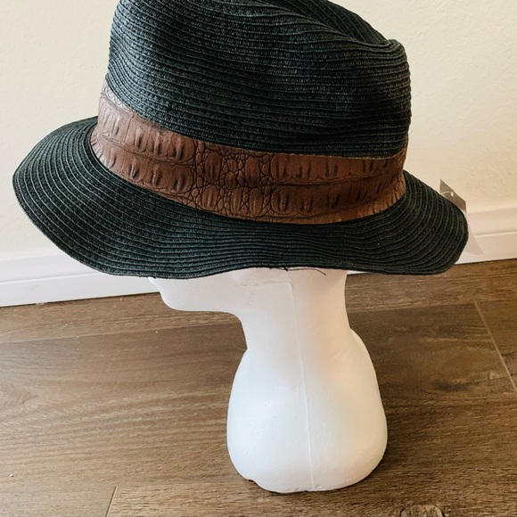 Trixie hat - Picture 3 of 8